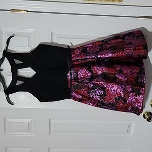 Crystal Doll short dress sz.9 beautiful😍